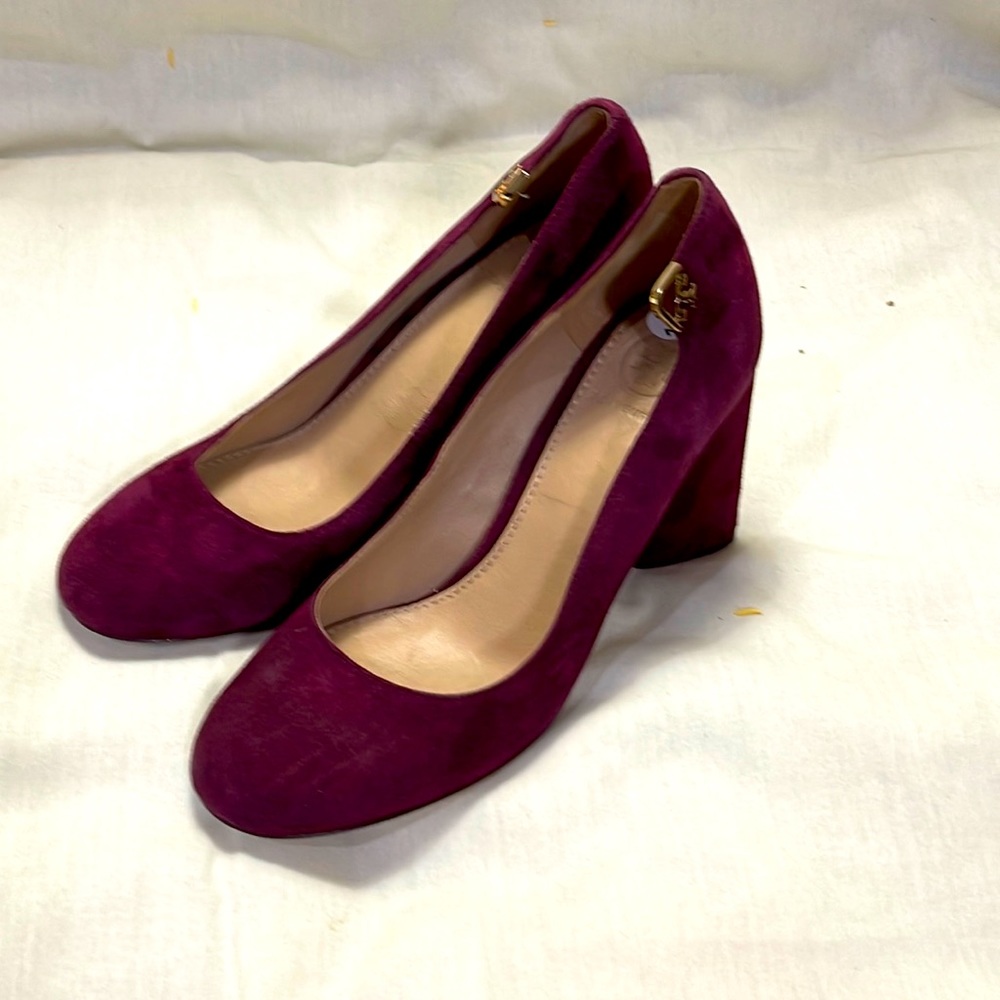 Tory Burch Elizabeth 85mm Round Toe Suede Pump plum/butgandy Size 5.5M